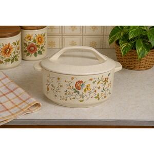 VTG Temper-Ware by Lenox  1.25 Qt Round Covered Casserole, Merriment Floral, USA